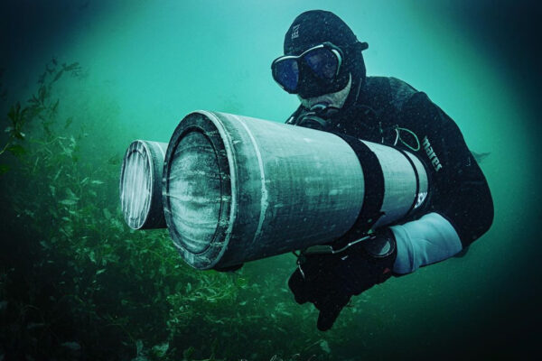 Sidemount diving